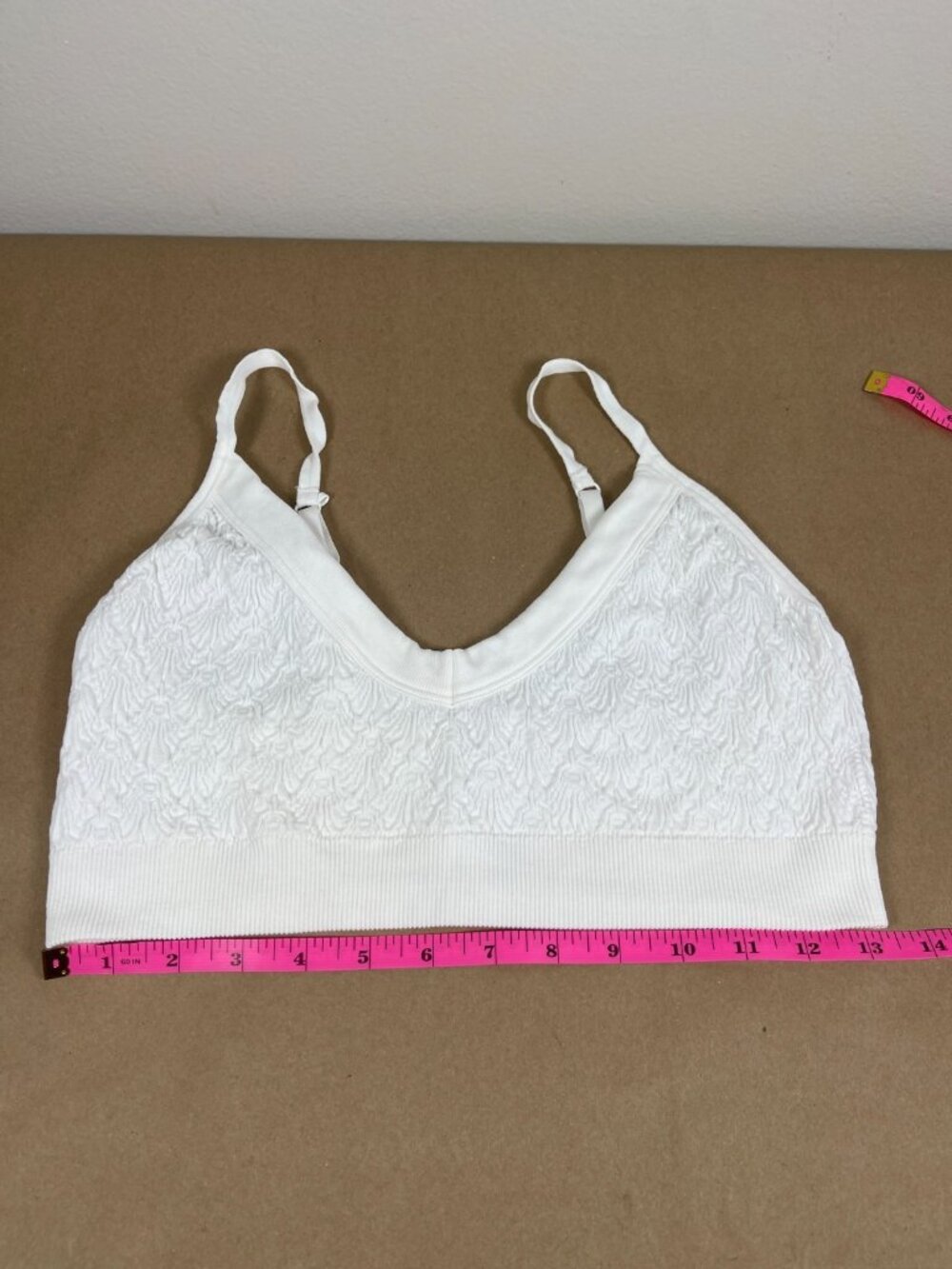 No Boundaries Bralette L White Textured Seamless Wireless Adjustable Straps